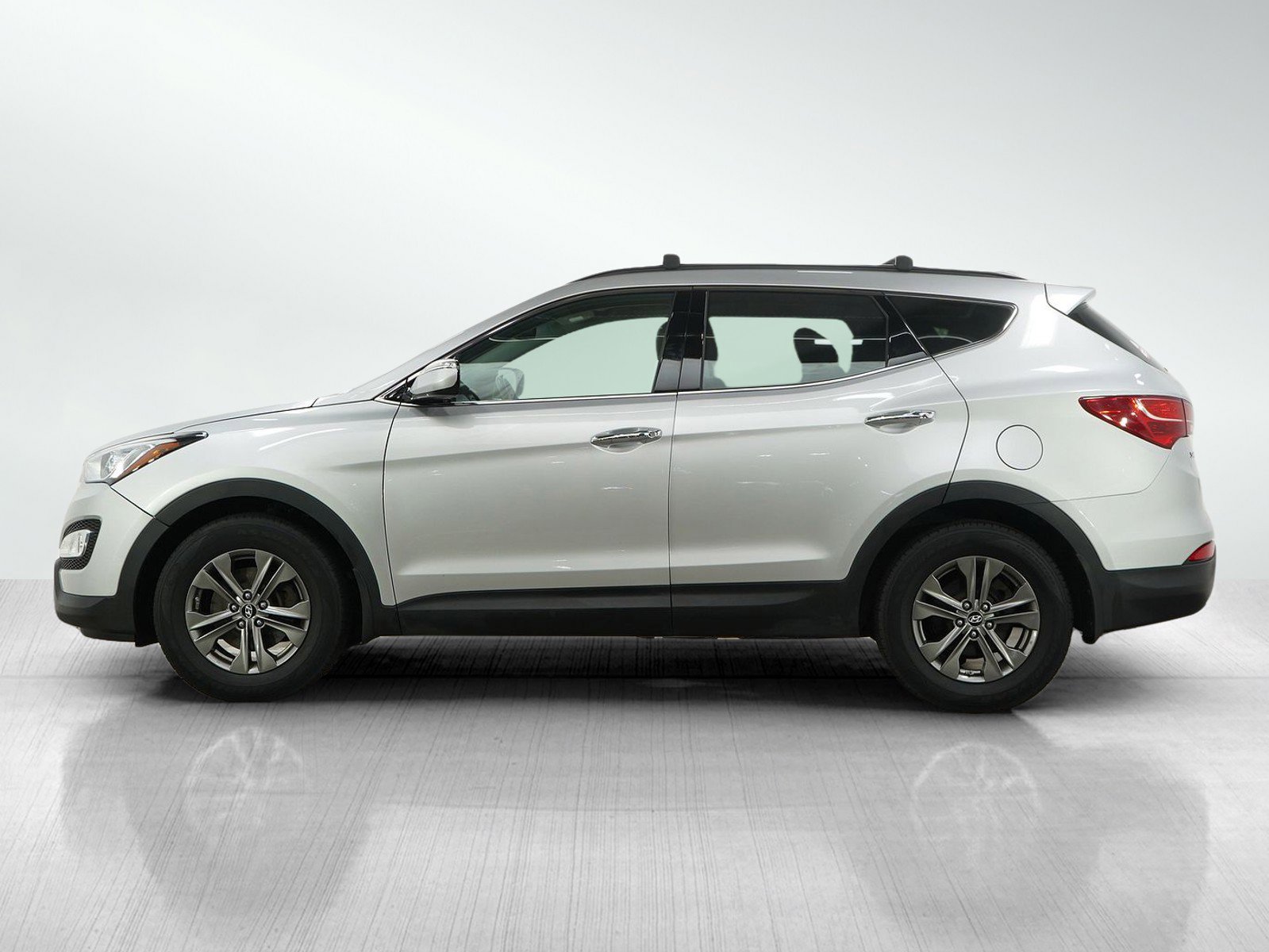 Used 2014 Hyundai Santa Fe Sport with VIN 5XYZUDLB8EG204353 for sale in Burnsville, Minnesota