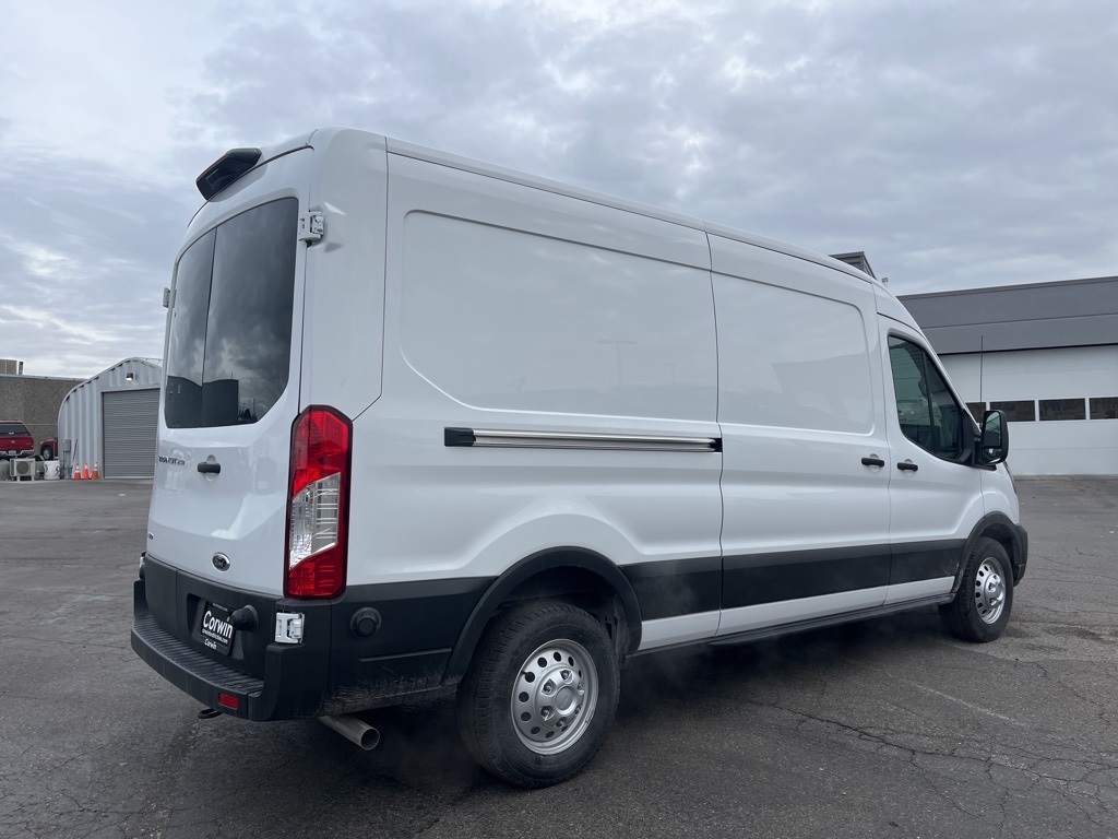 2024 Ford Transit photo 3