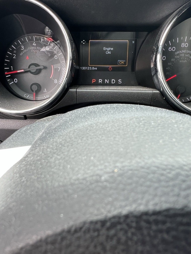 2015 Ford Mustang V6 photo 12