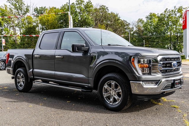 2022 Ford F-150 XLT's photo