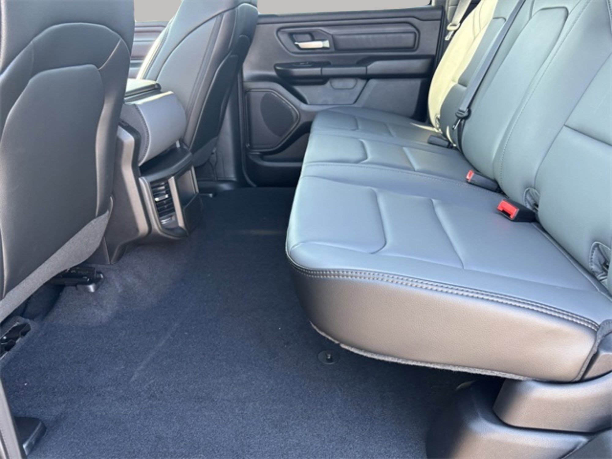 2026 Ram 2500 Tradesman photo 18