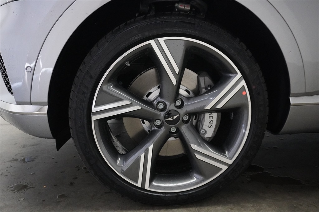2025 Genesis GV80 2.5T Prestige AWD photo 3
