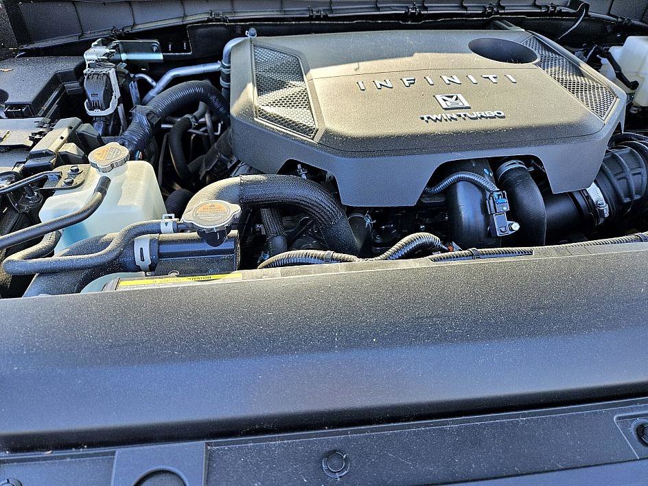 2025 Infiniti QX80 Sensory photo 15