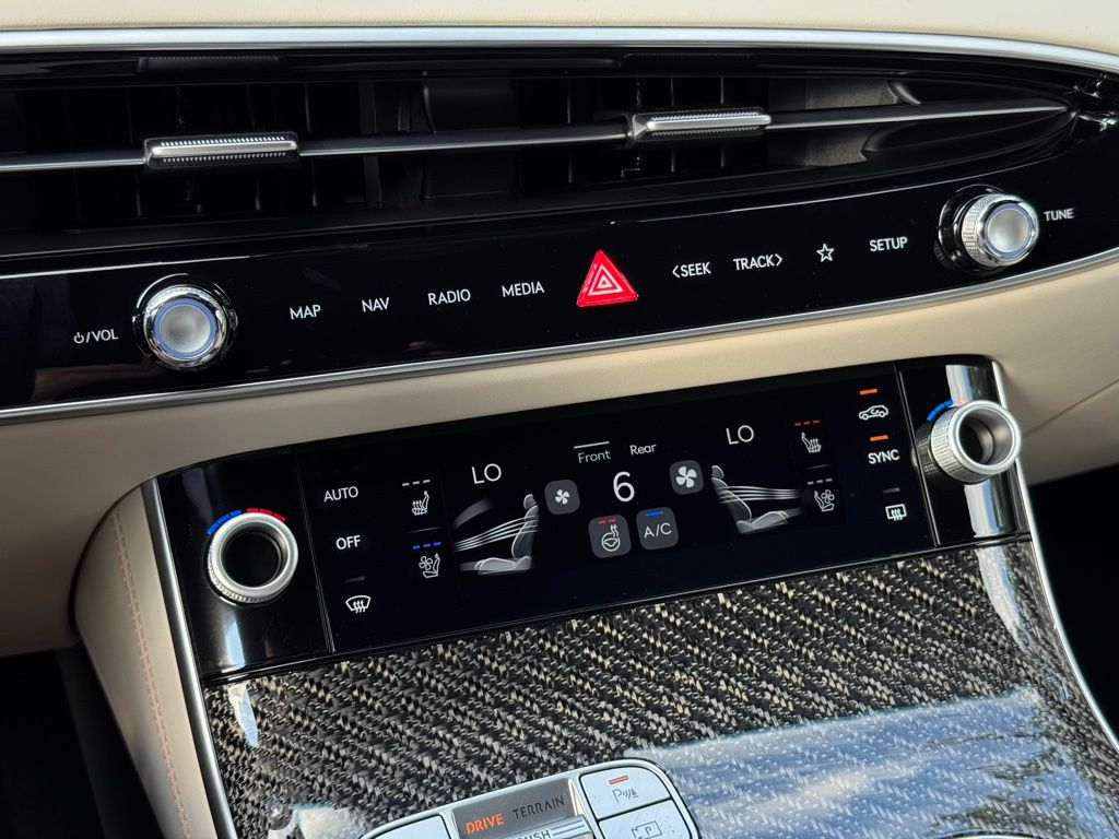 2026 Genesis GV70 3.5T Sport Prestige photo 31