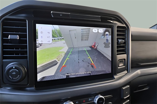 2025 Ford F-150 XLT photo 22