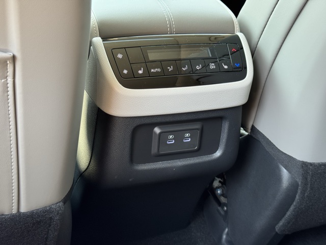 2026 Infiniti QX60 Luxe photo 27