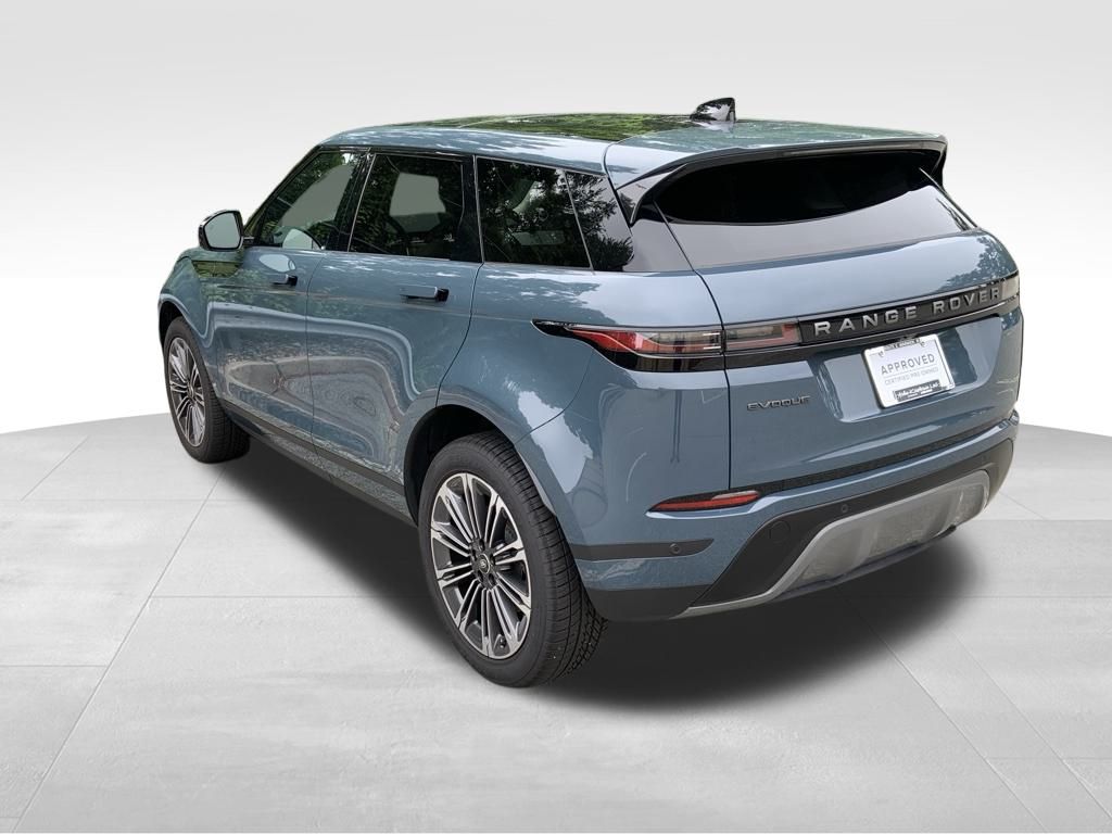 2025 Land Rover Range Rover Evoque S photo 5