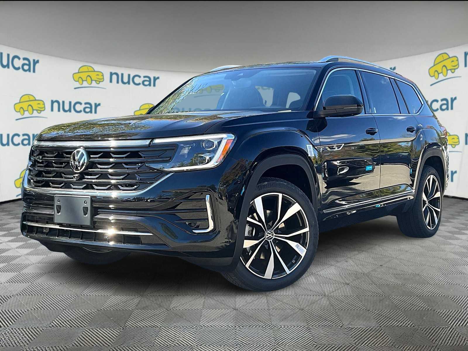 2026 Volkswagen Atlas SEL Premium R-Line photo 2