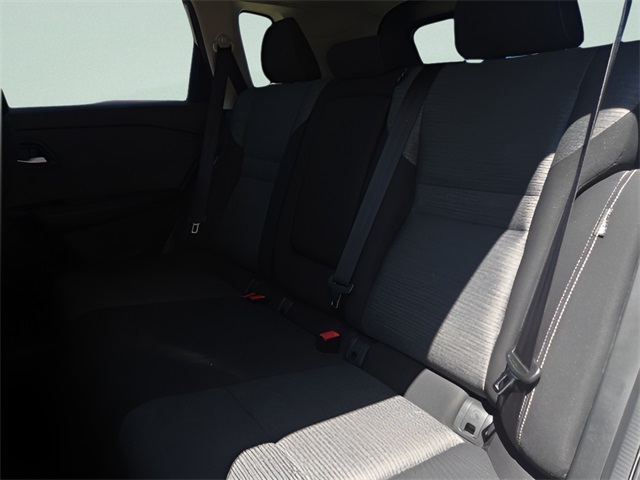 2022 Nissan Rogue SV photo 16