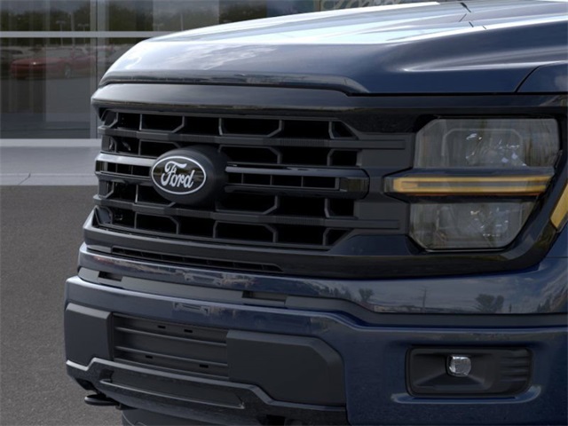 2025 Ford F-150 XLT photo 14
