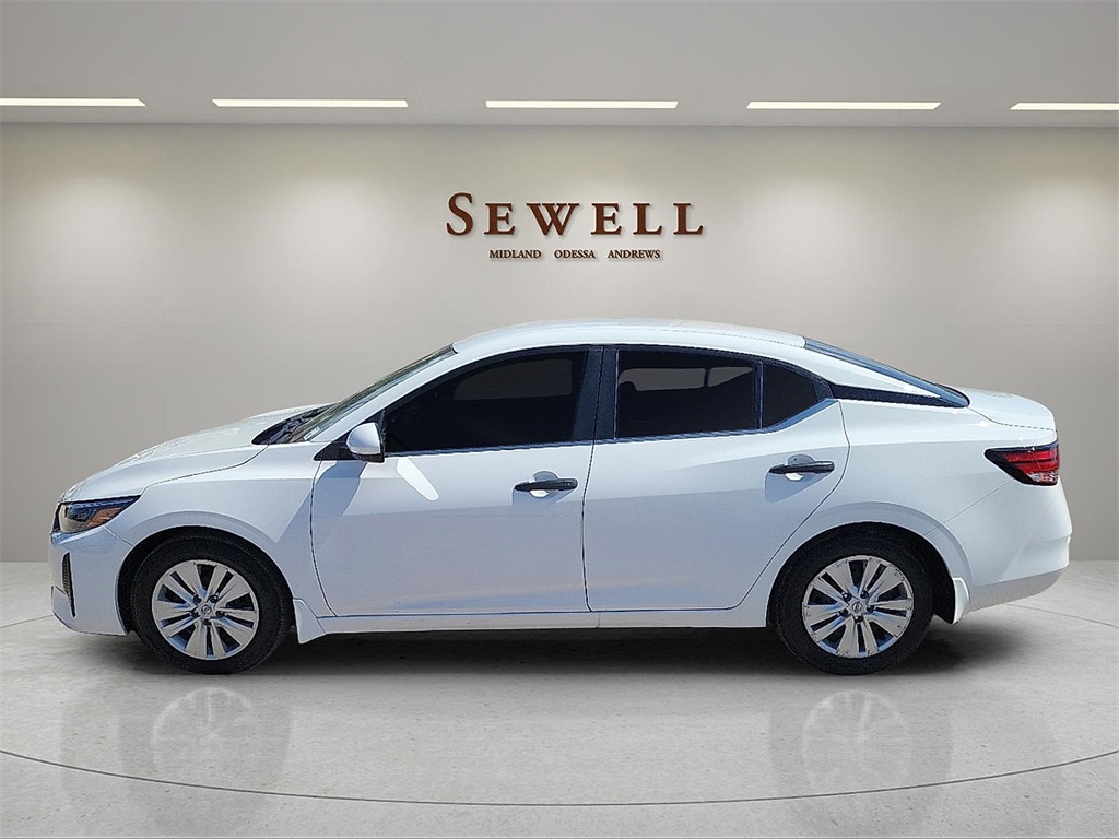 2024 Nissan Sentra S photo 2