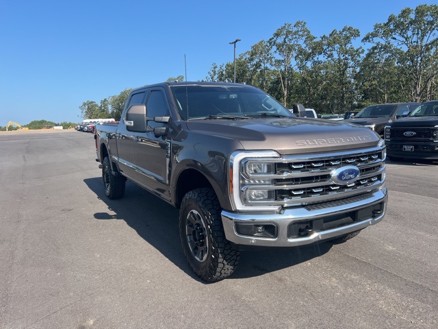 2023 Ford F-250 Lariat photo 4