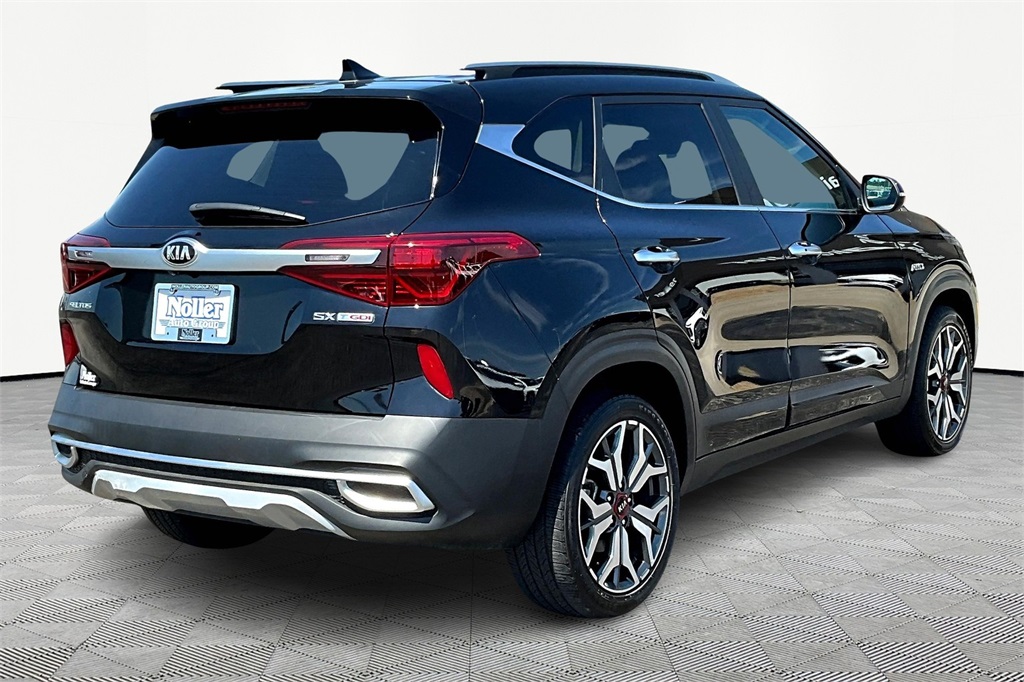Used 2021 Kia Seltos SX with VIN KNDETCA22M7191075 for sale in Kansas City