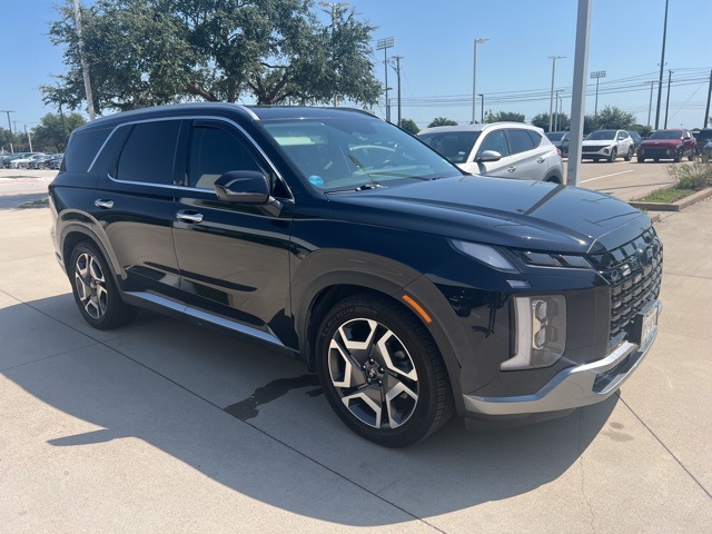 2023 Hyundai Palisade Limited photo 2