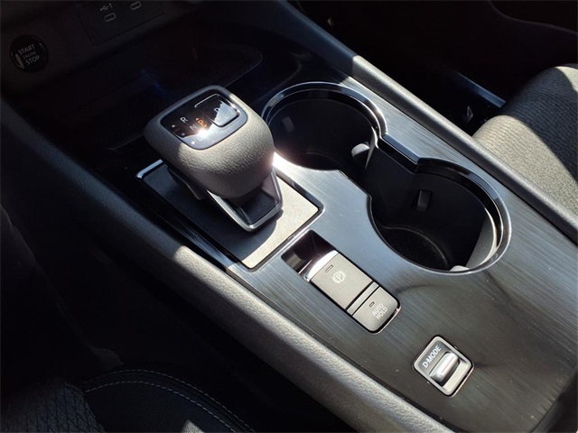 2026 Nissan Rogue SV photo 17