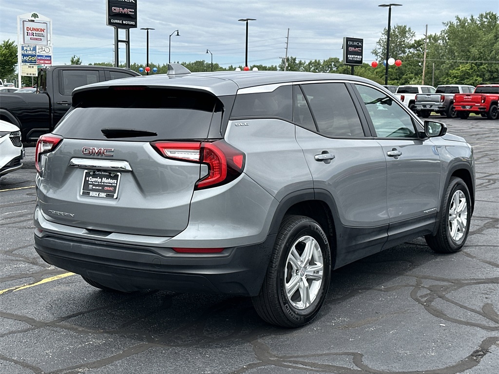 2024 GMC TERRAIN - Image 8