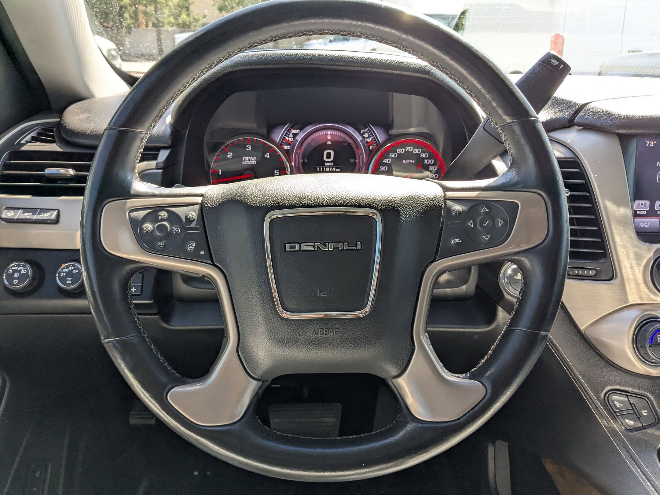 2016 Gmc Yukon Denali photo 14