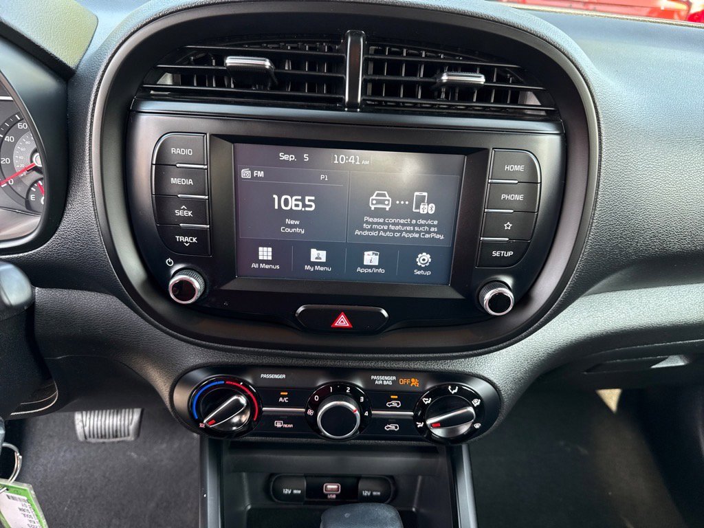 2020 Kia Soul GT-Line photo 7
