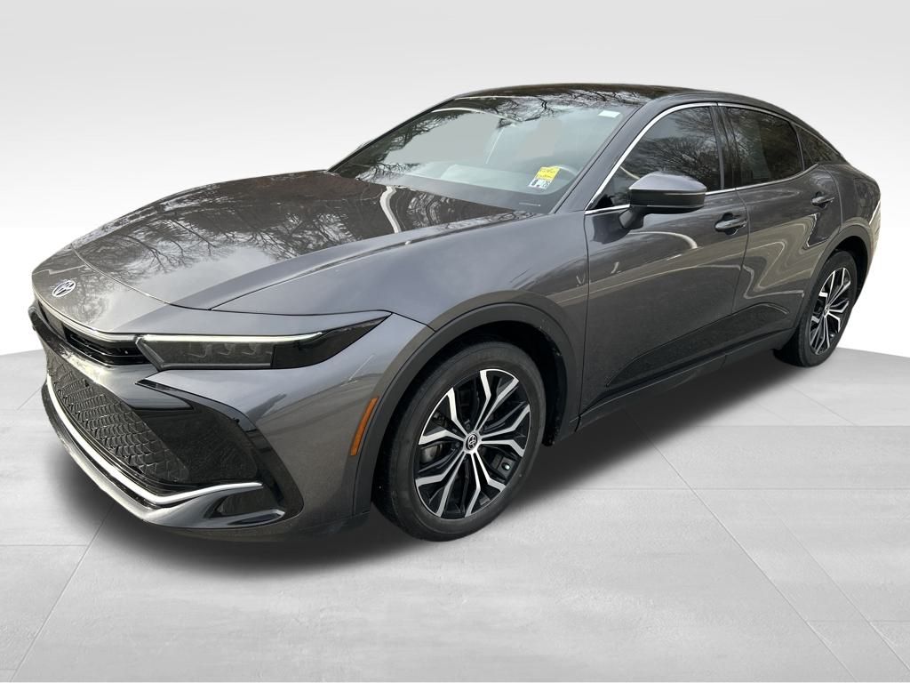 2023 Toyota Crown Limited's photo