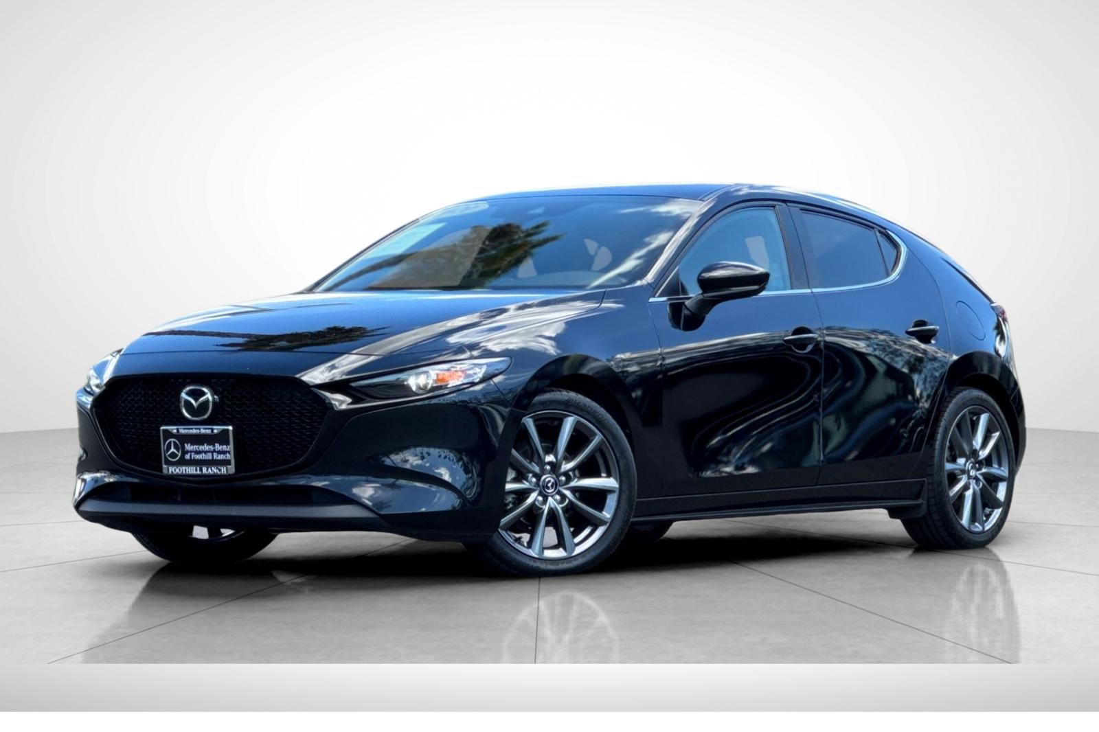 2021 Mazda Mazda3 Preferred photo 2