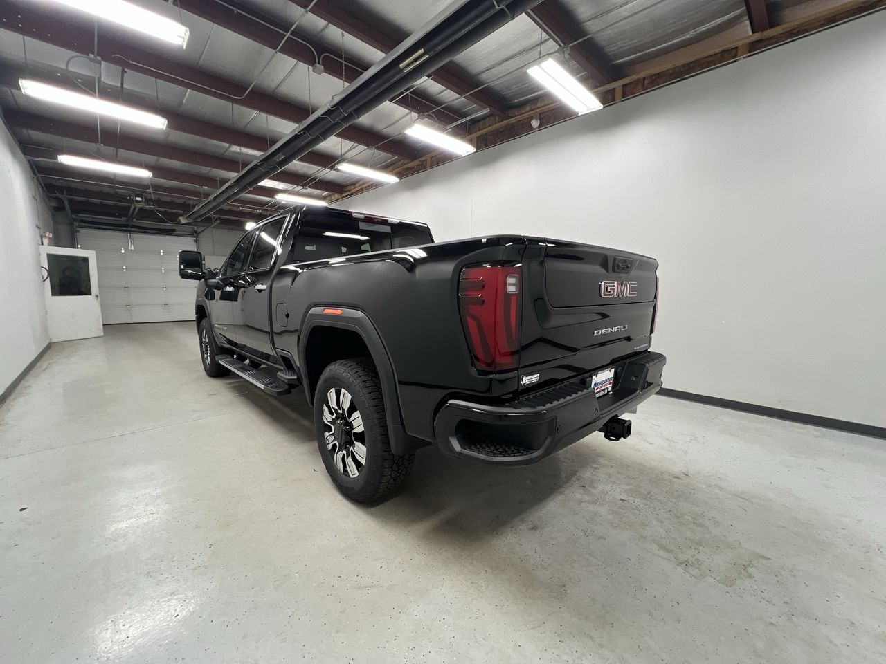 2025 Gmc Sierra 2500 HD Denali photo 4