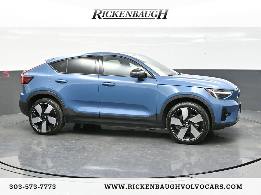 2023 Volvo C40