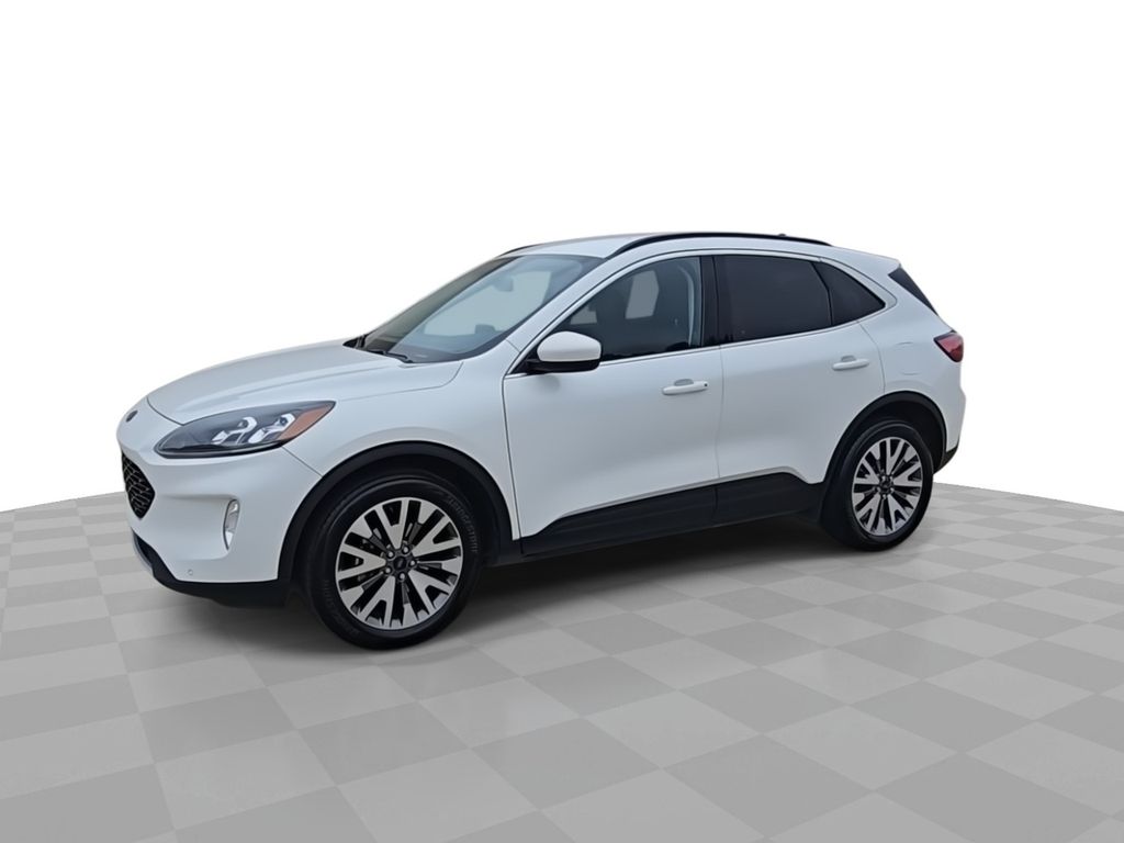 2022 Ford Escape Titanium photo 4