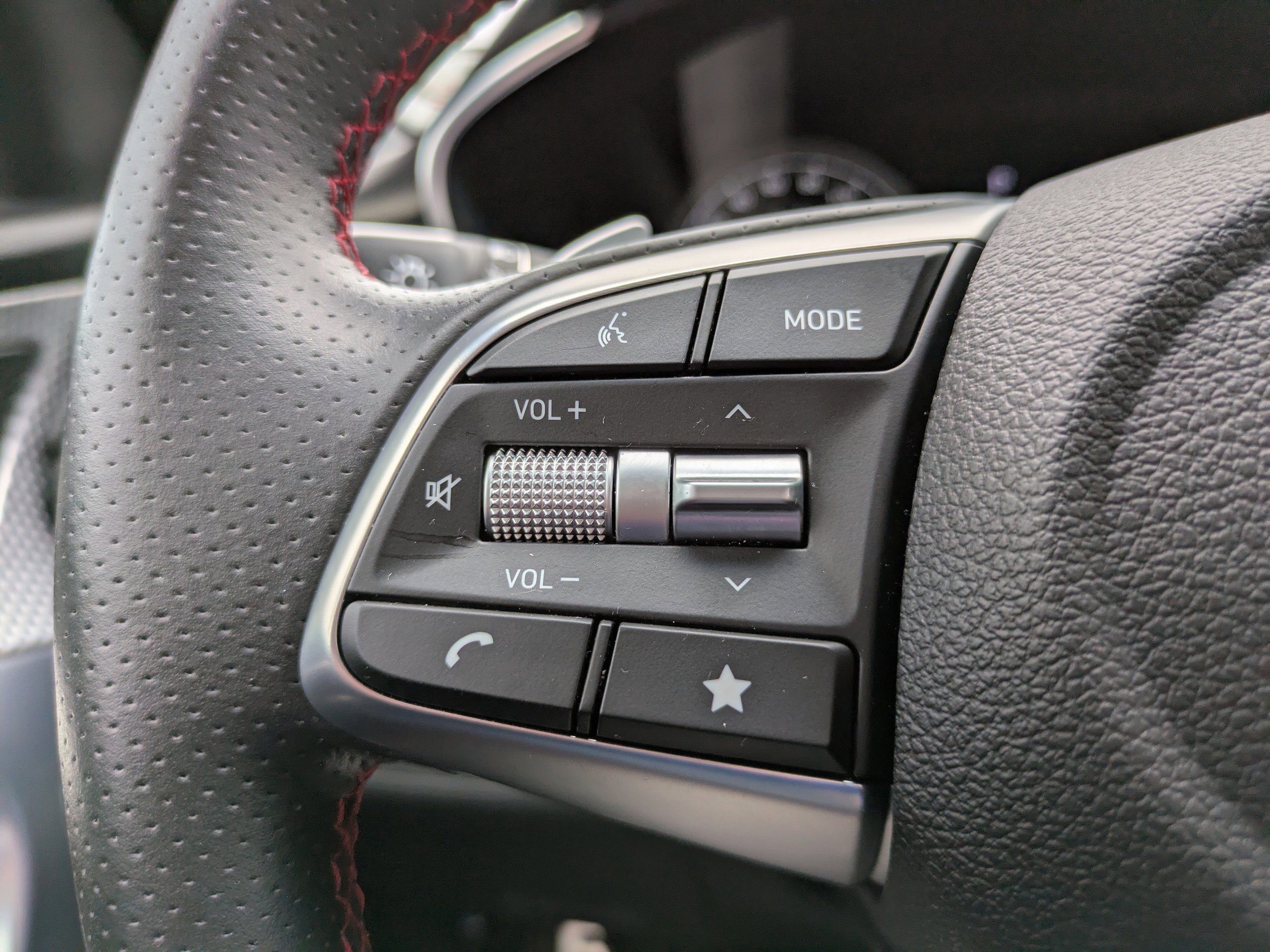 2022 Genesis G70 3.3T photo 20