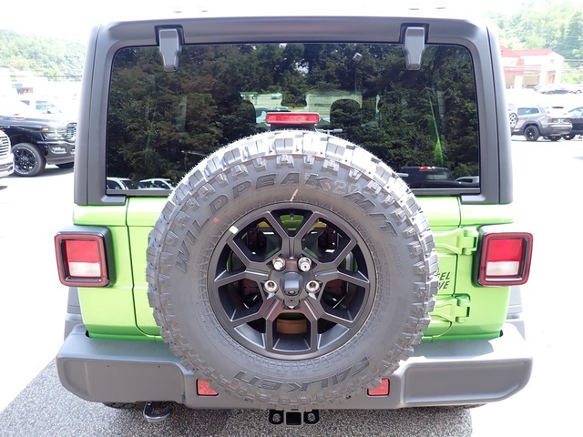 2025 Jeep Wrangler Willys photo 4