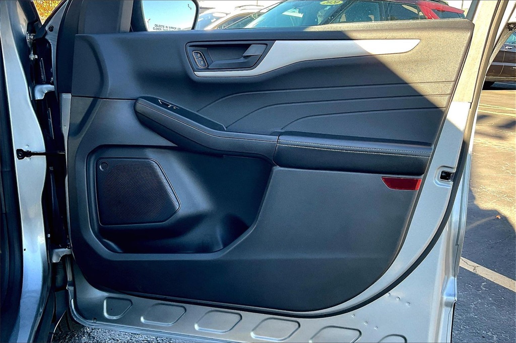 2022 FORD ESCAPE - Image 19