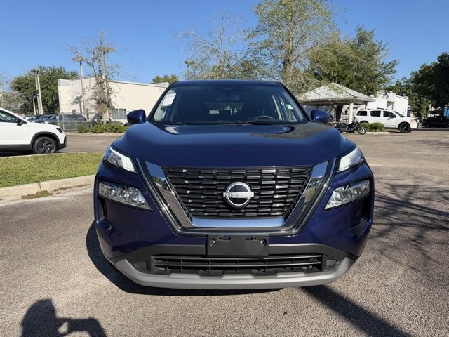 2023 Nissan Rogue SV photo 2