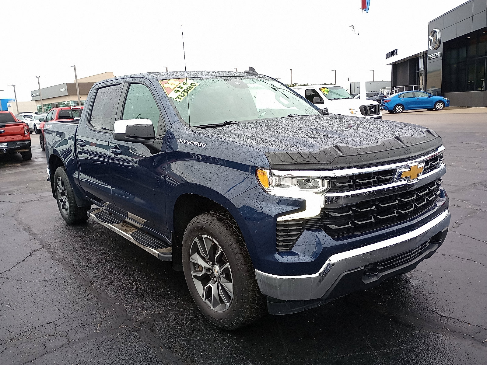 2022 Chevrolet Silverado 1500 LT's photo