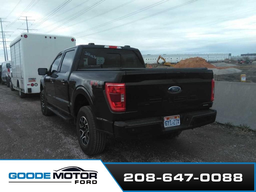 2021 Ford F-150 XLT photo 3