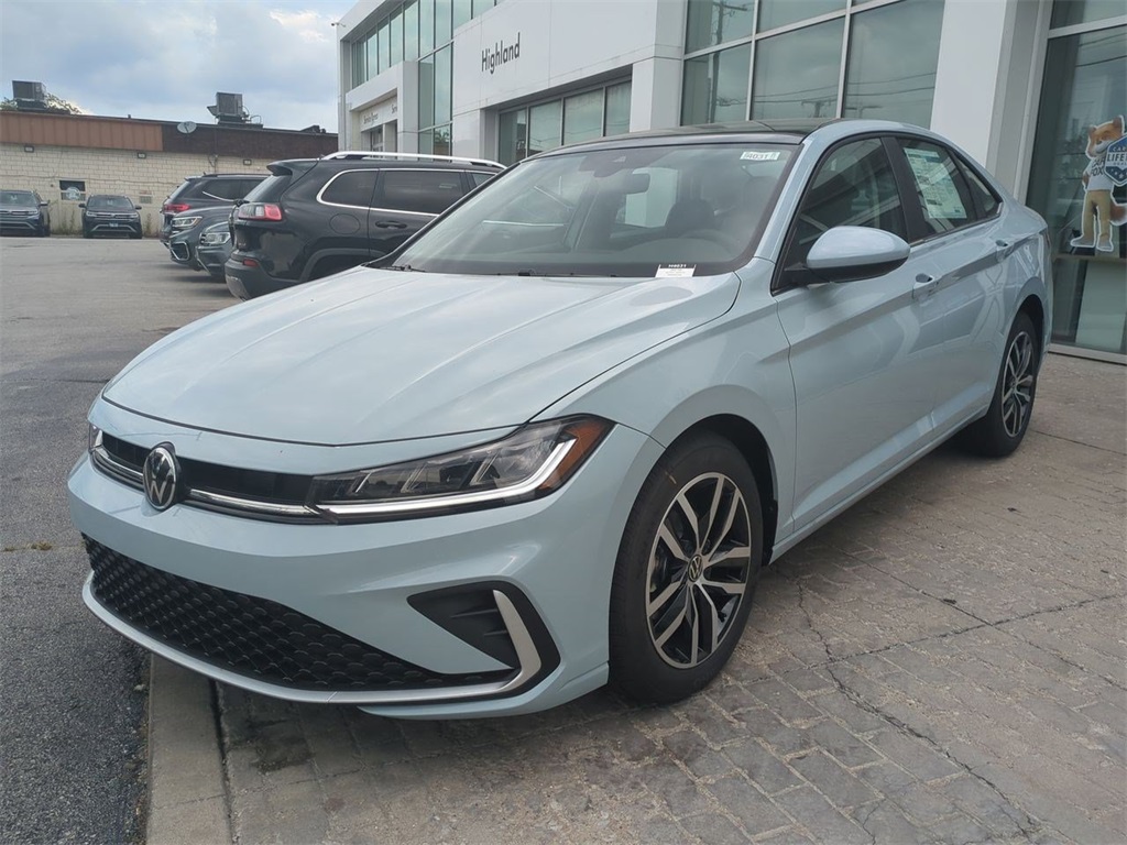2025 Volkswagen Jetta 1.5T SE photo 4