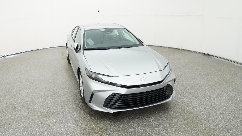 2025 Toyota Camry LE photo 31