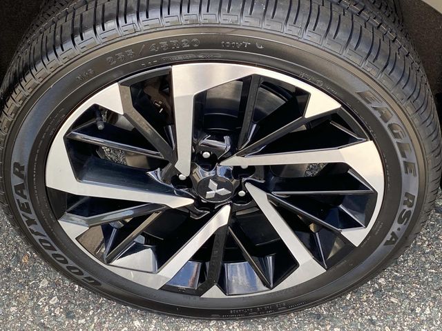 2022 Mitsubishi Outlander Black Edition LE SEL GT photo 24