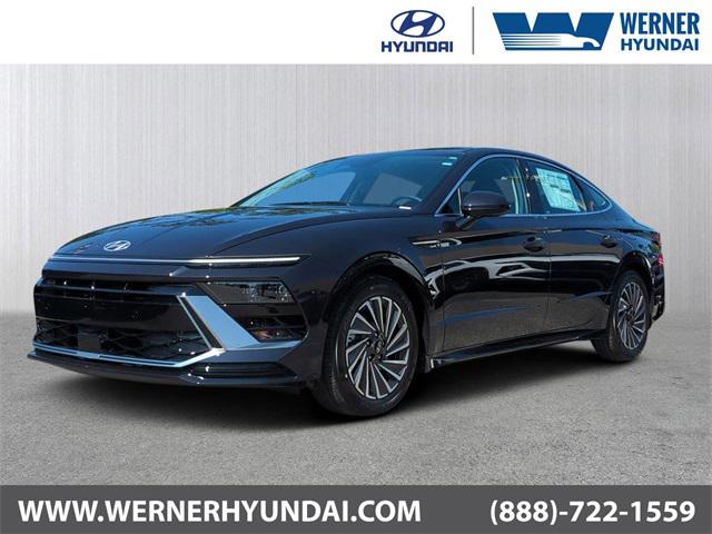 2025 Hyundai Sonata Hybrid SEL's photo