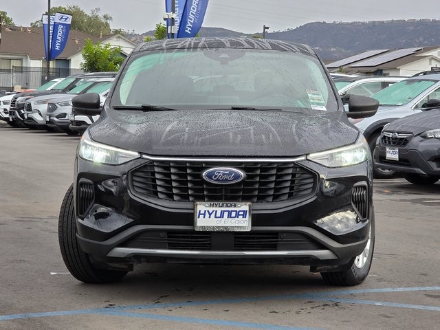 2023 Ford Escape Active photo 3