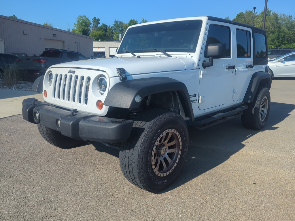 Used 2013 Jeep Wrangler Unlimited Sport with VIN 1C4HJWDG0DL518429 for sale in Elizabethtown, KY