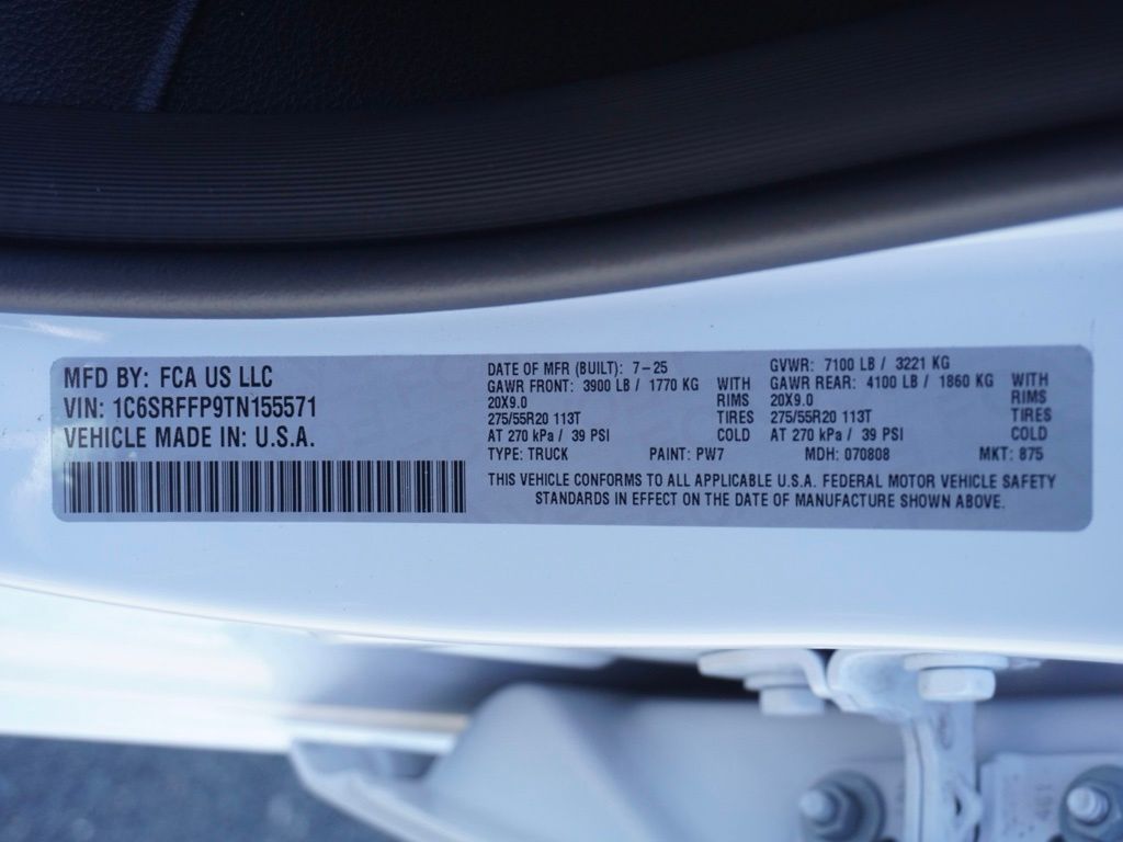 New 2026 Bright White Clear-Coat Exterior Paint RAM Big Horn Sport Appearance Edition image 31