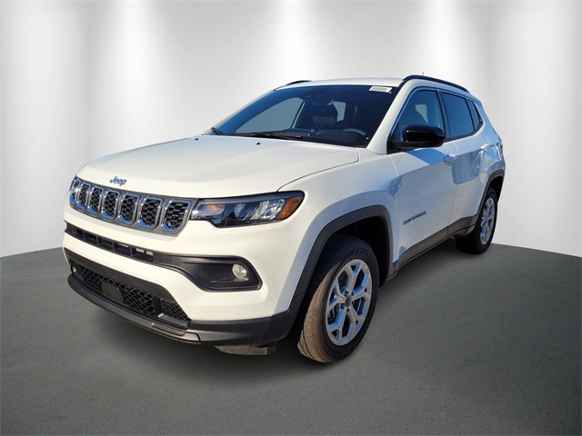 2026 Jeep Compass Latitude photo 2