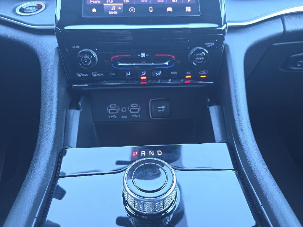 2025 Jeep Grand Cherokee Laredo photo 20