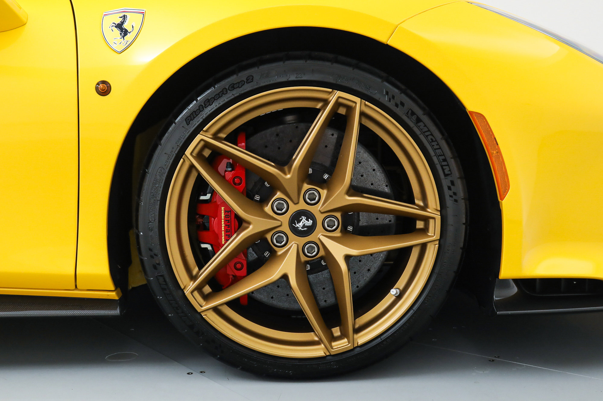 2020 Ferrari 488 Pista Spider photo 37