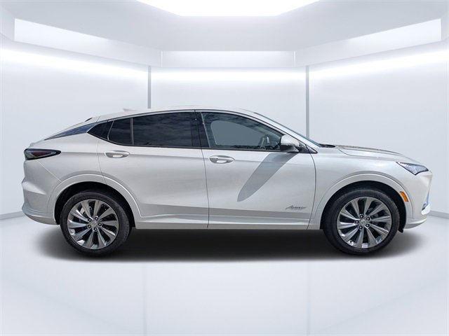 2025 Buick Envista Avenir photo 2