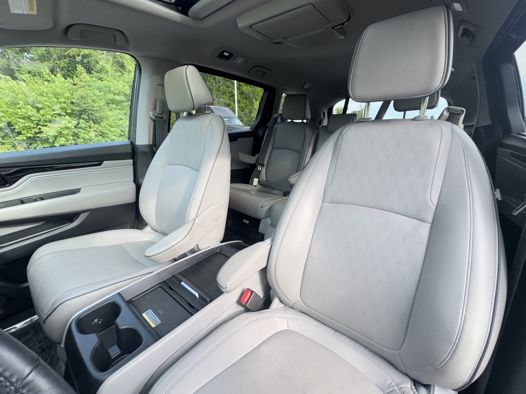 2023 Honda Odyssey Elite photo 17
