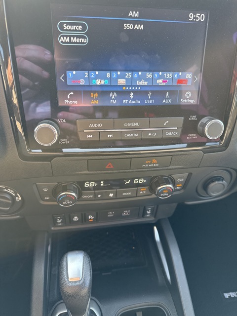 2023 Nissan Frontier SV photo 3