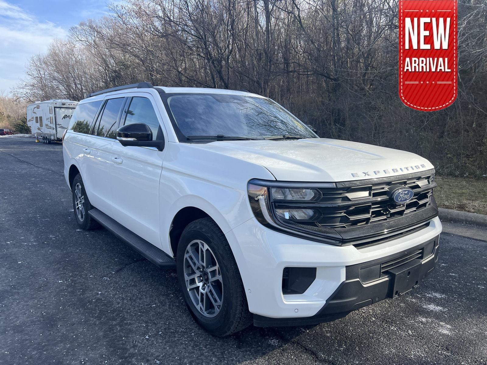 2025 Ford Expedition Active's photo