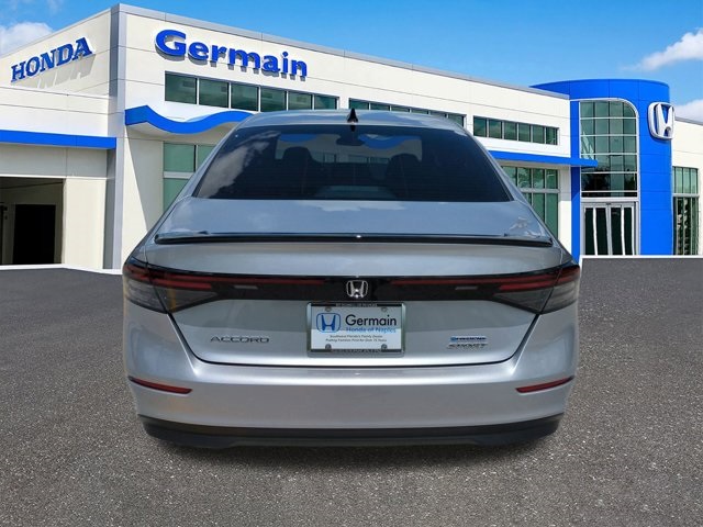 2025 Honda Accord Sport photo 4