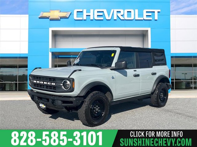 2021 Ford Bronco 4-Door Base