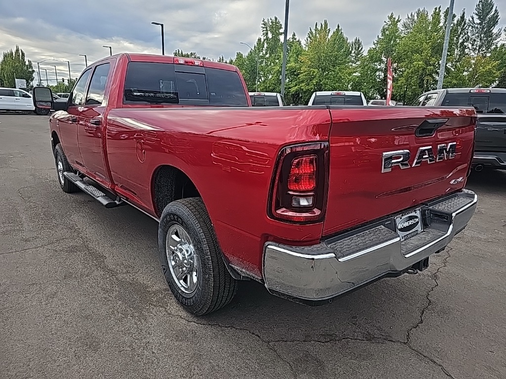 2025 Ram 3500 Tradesman photo 3